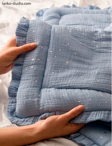 3 in 1 Muslin horn/ Baby envelope / mat / baby blanket 80x80 cm Sky blue stars