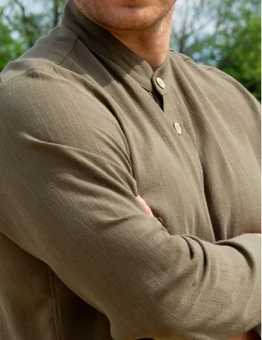 Мужская зелёная натуральная рубашка льняная