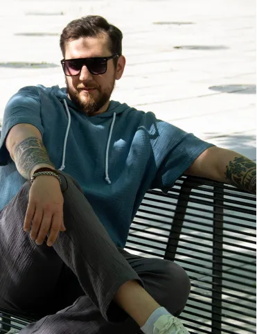 Hooded sweatshirt for men muslin