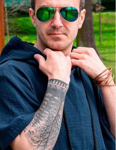 Men's dark blue muslin shirt with hood