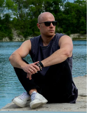 Roman style men's sleeveless t-shirt 